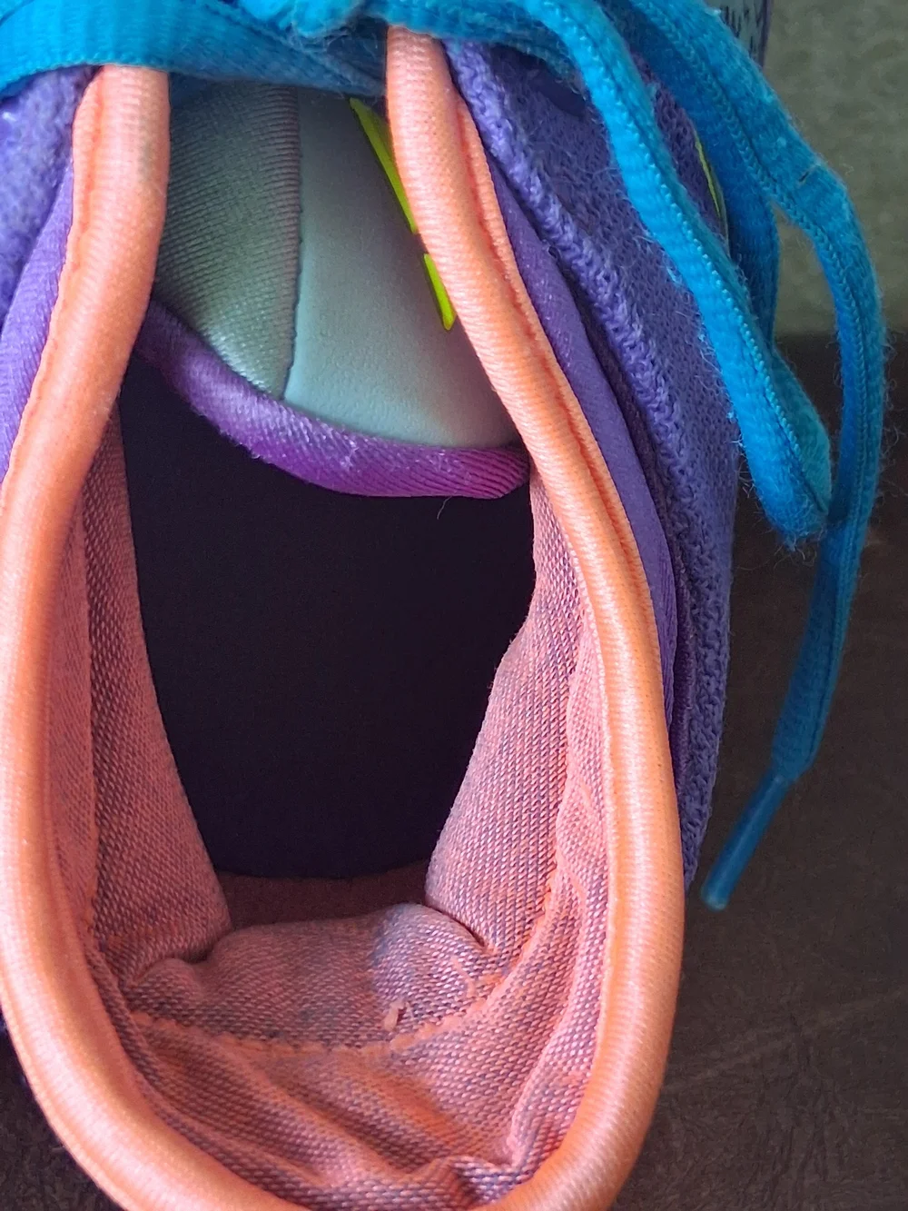 Nike PG2 Mamba Mentality Shoe - Size 8.5  Sneakers Zoom Purple Rare